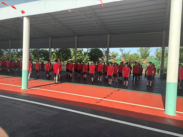 青春期女孩离家出走,学校和家长如何协作? 青春期女孩离家出走,学校和家长如何协作?